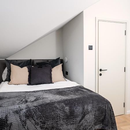 Residence Republic Square- Top Location Beograd Bagian luar foto